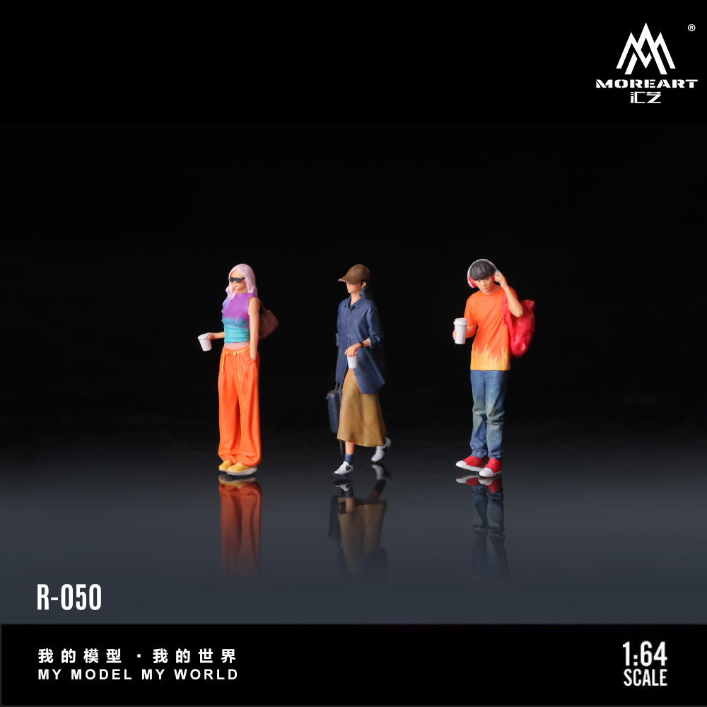 Resin Art Decor - More Art 1:64 Holding Cup Shopping