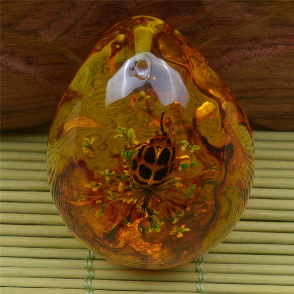 Resin Art Necklace - DIY Jewelry Craft Amber Stone Amber