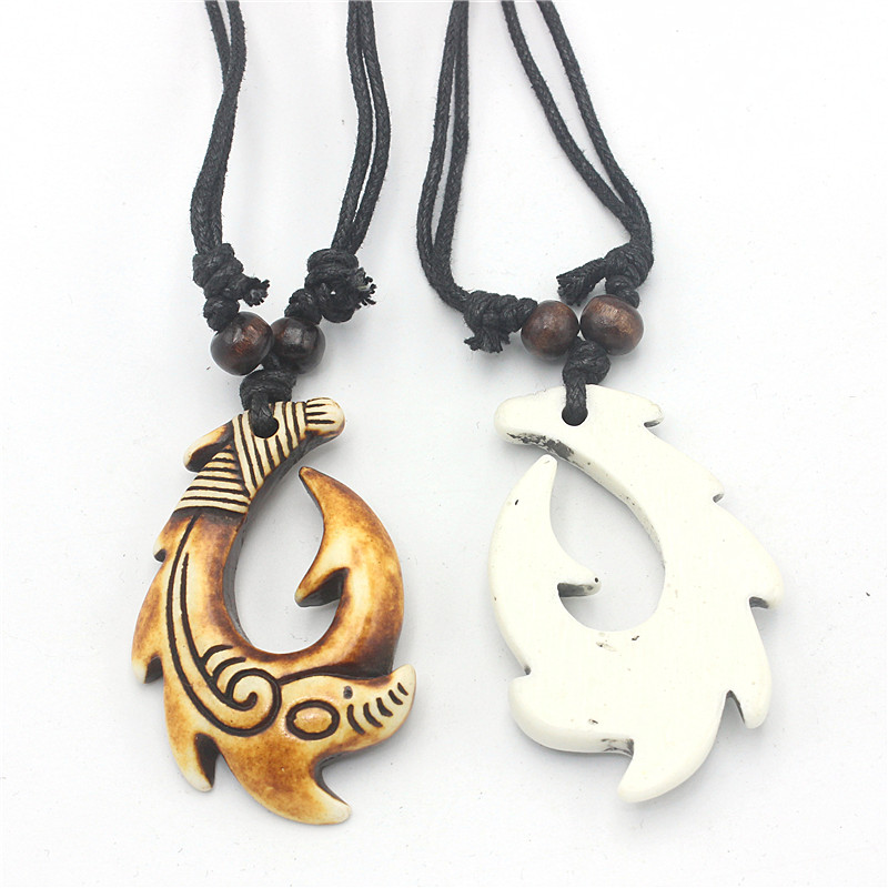 Maori Fish Hook Necklace - Res - огляд і ціна Resin Art Necklace