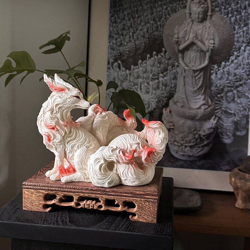 Nine-tailed fox ornaments fox  - огляд і ціна Resin Art Anniversary Gift