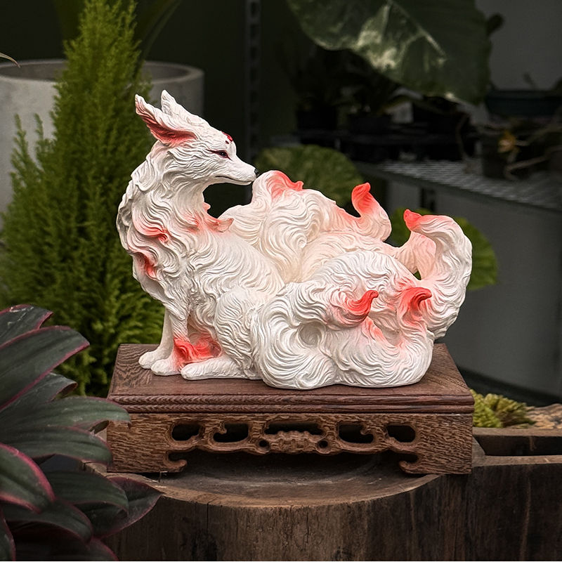 Nine-tailed fox ornaments fox  - огляд і ціна Resin Art Anniversary Gift