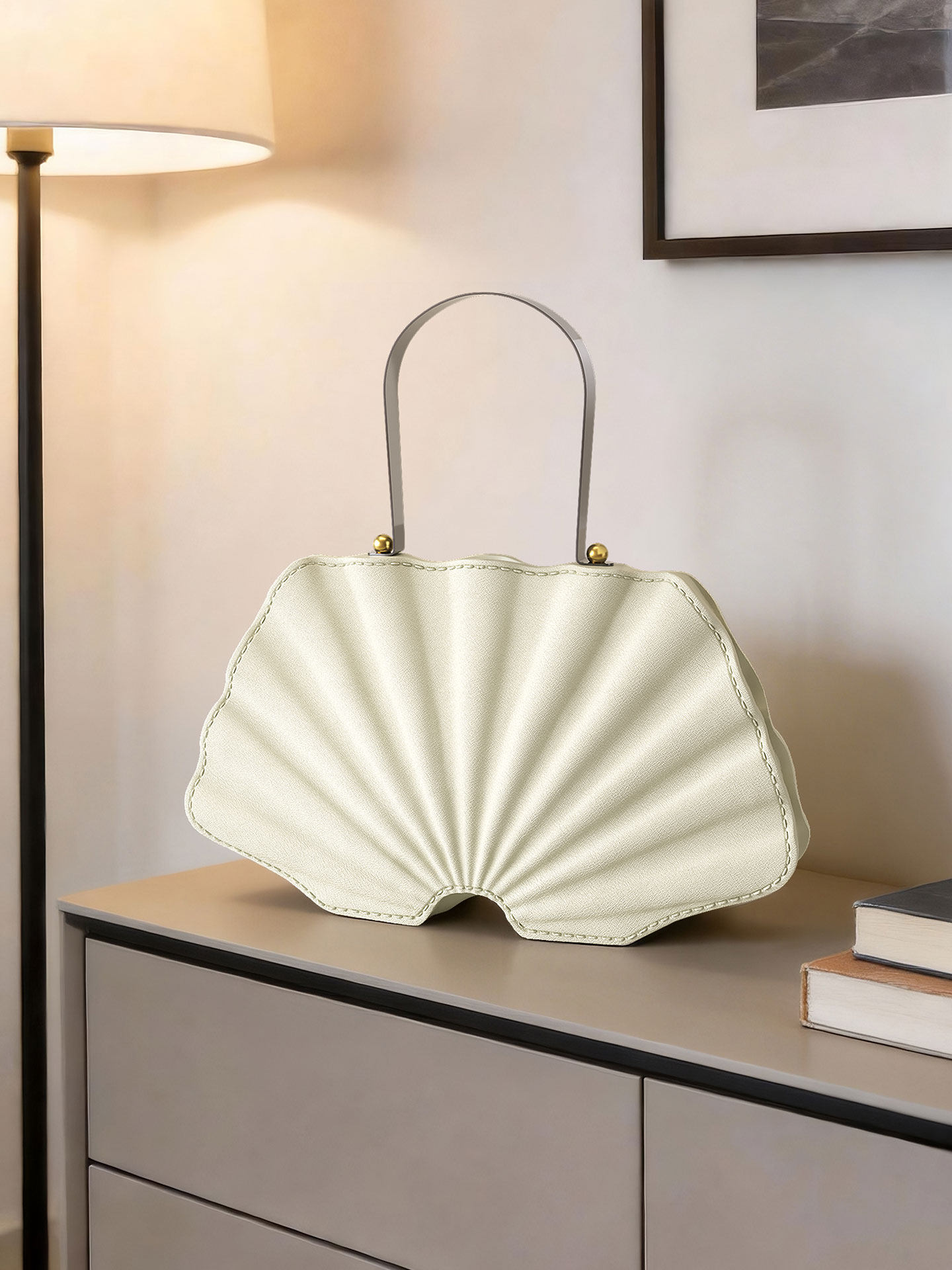 Creative Shell Bag Statue Art  - огляд і ціна Resin Art Anniversary Gift