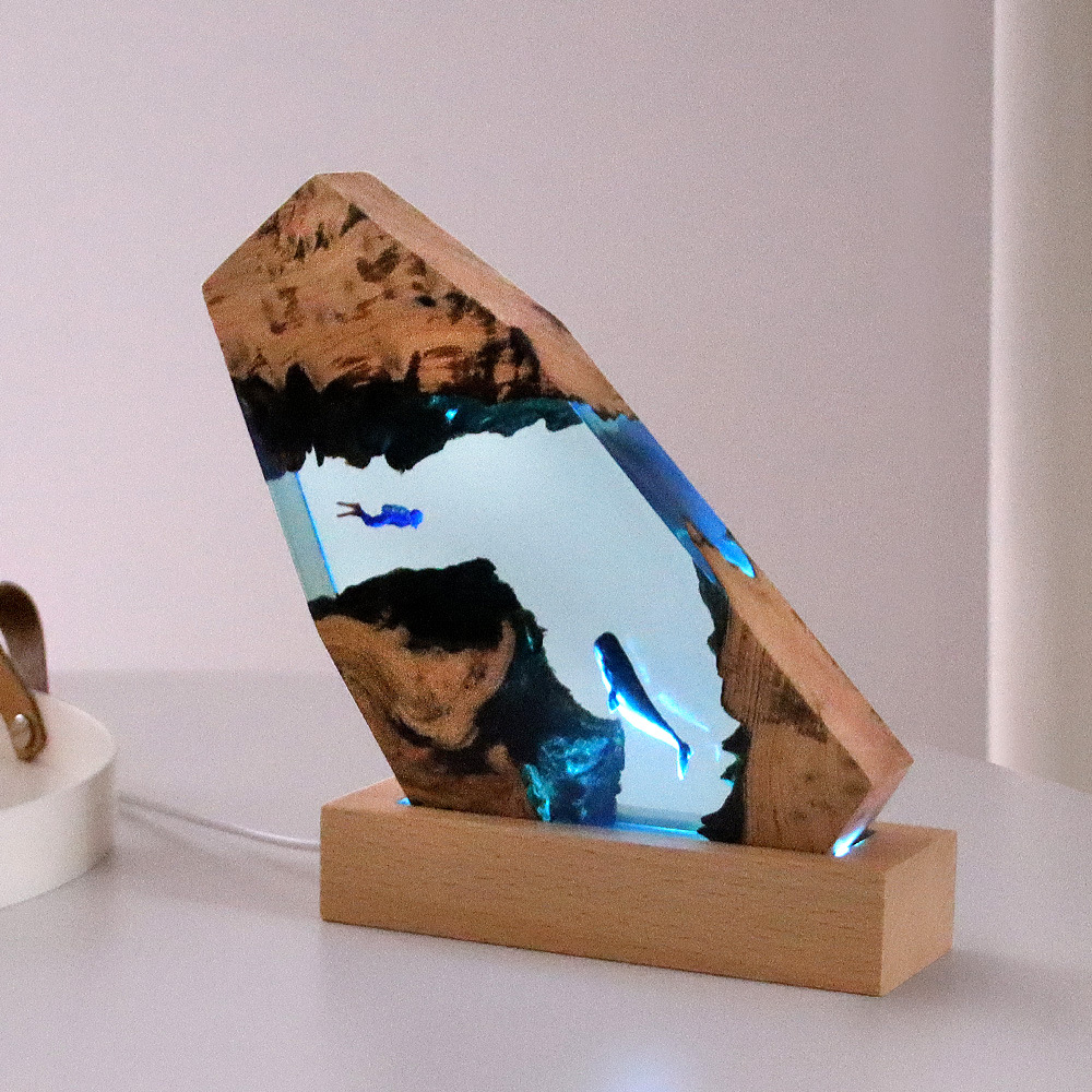 New Underwater Cave Whale Dive - огляд і ціна Resin Art Anniversary Gift