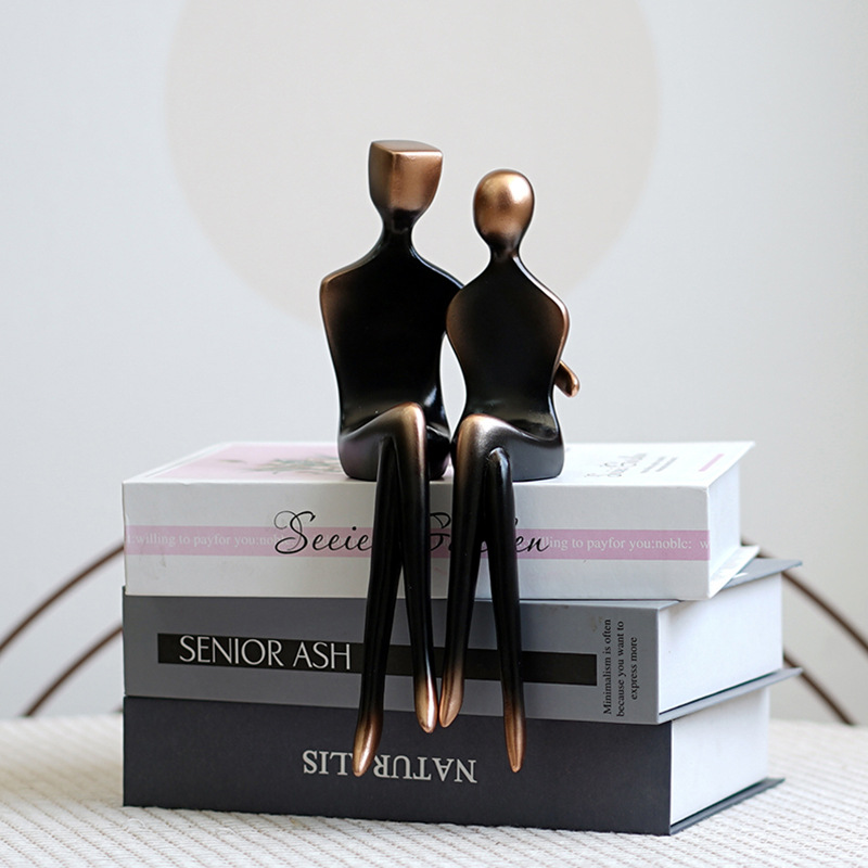 Couple Hugging Sculpture, Home - огляд і ціна Resin Art Anniversary Gift