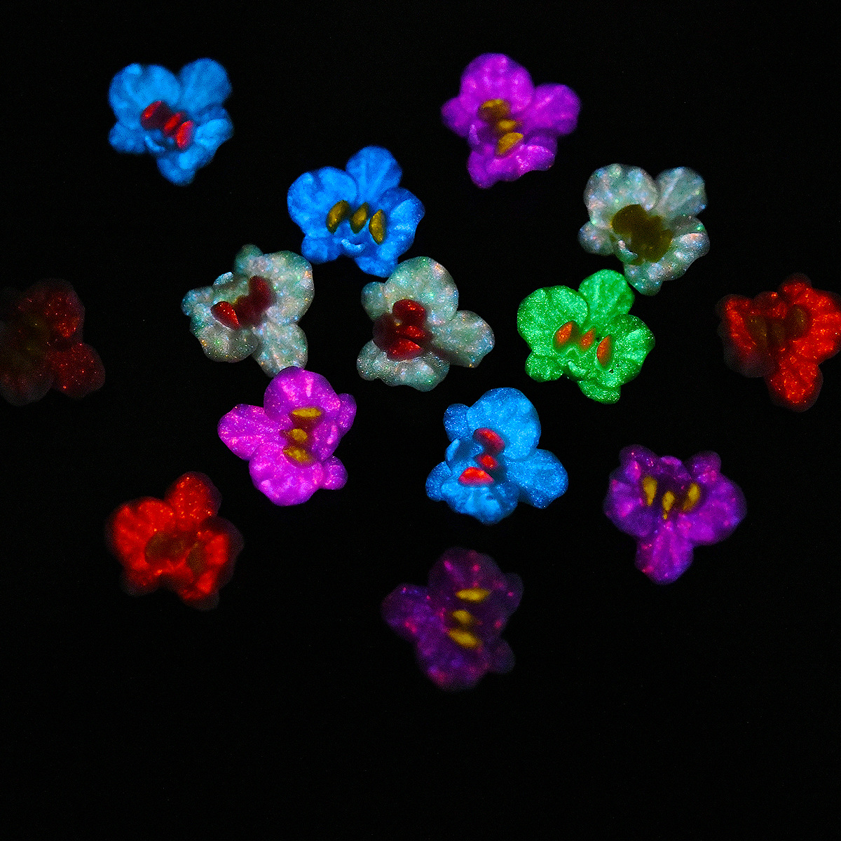 50pcs Resin Luminous Colorful  - огляд і ціна Resin Art Earrings Material