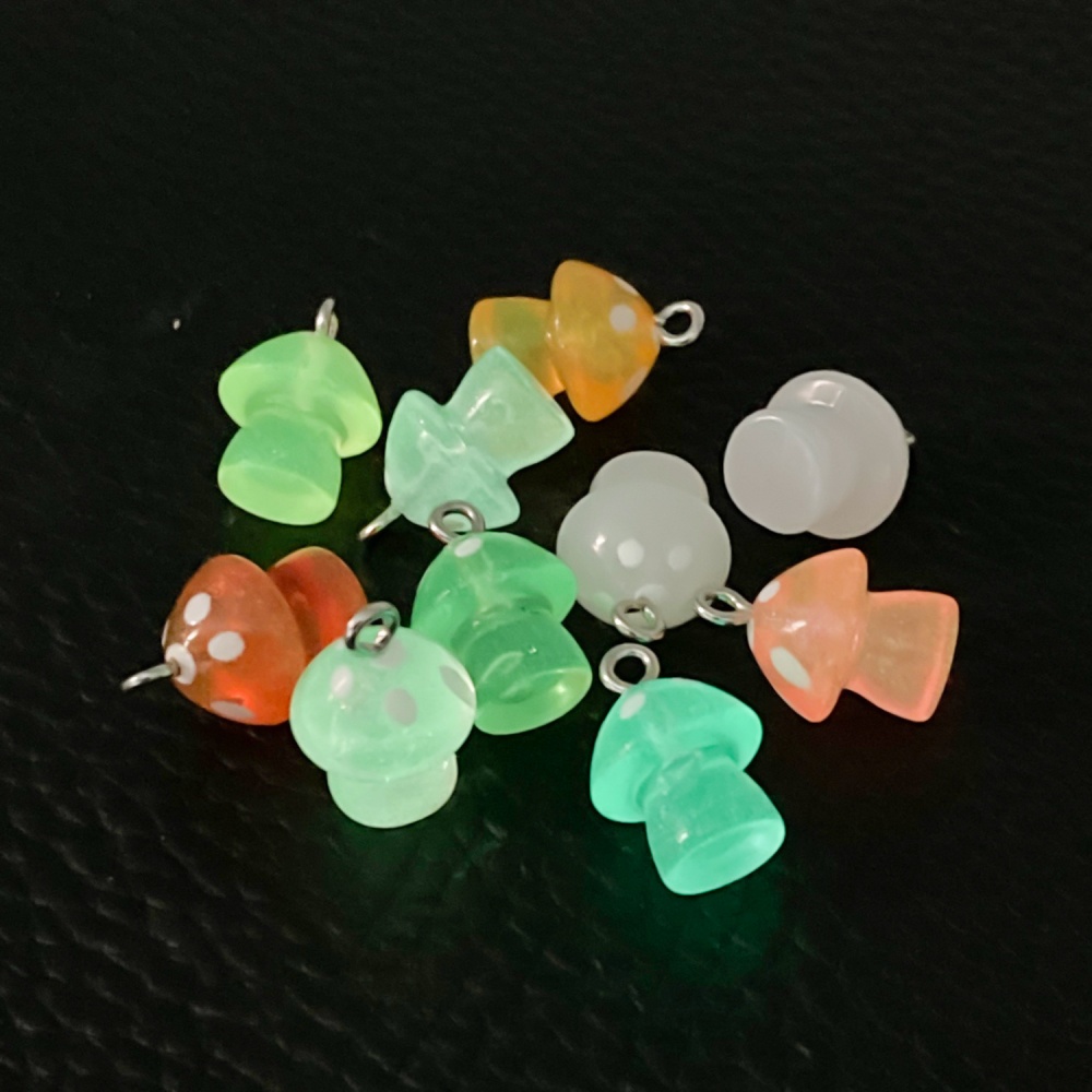 16pcs Luminous Mushroom Charms - огляд і ціна Resin Art Box