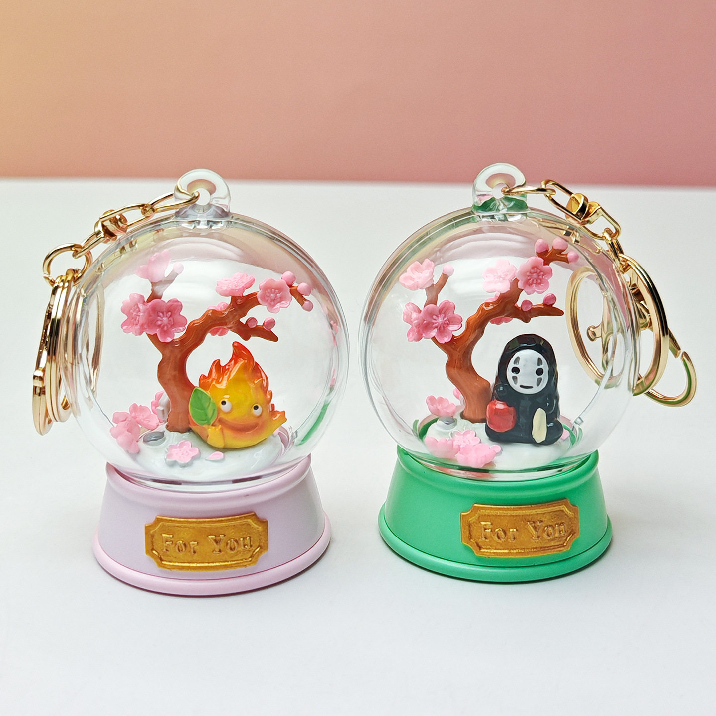 Hayao Miyazaki Keychain Cherry - огляд і ціна Resin Art Case